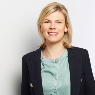 Ansprechpartnerin Julia Pferdekämper 