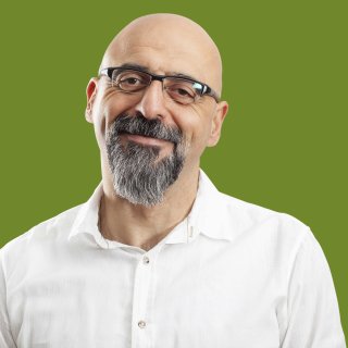 Employee at avitea