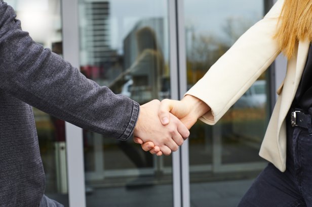 Greeting an applicant at avitea