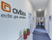 avitea hallway in Soest with employees on the move